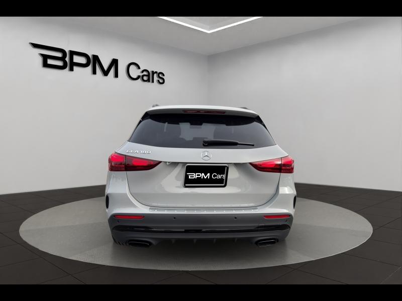 Image MERCEDES-BENZ GLA 180 136ch AMG Exclusive Design 7G-DCT