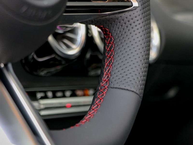 Image MERCEDES-BENZ GLA 220 d 190ch AMG Line 8G-DCT 4Matic