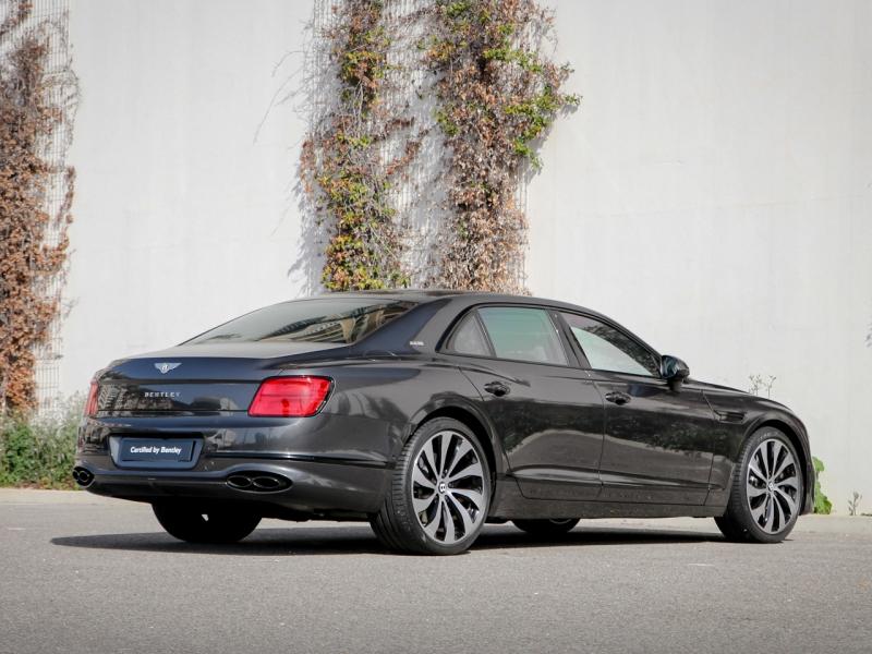 Image BENTLEY FLYING SPUR First Edition V8 4.0 550ch