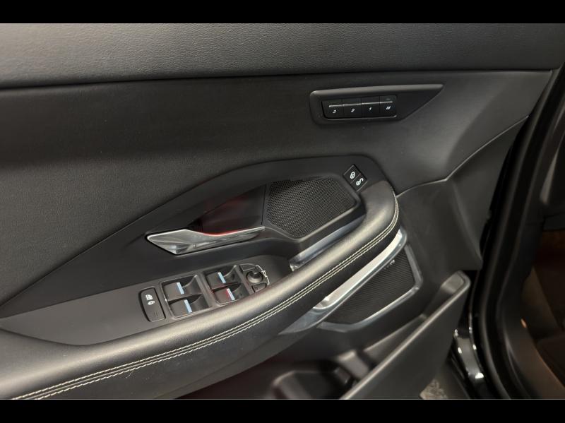Image JAGUAR E-Pace 2.0D 150ch R-Dynamic HSE AWD BVA9
