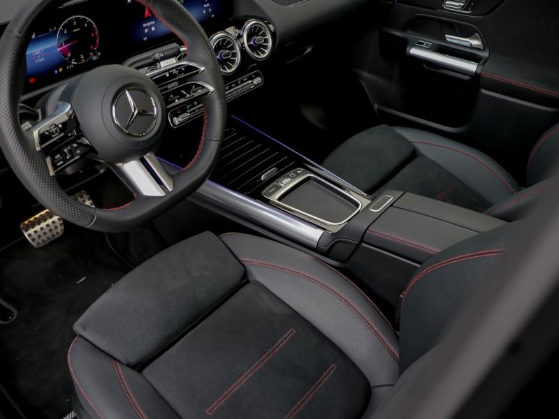 Image MERCEDES-BENZ GLA 200 d 150ch AMG Line 8G-DCT