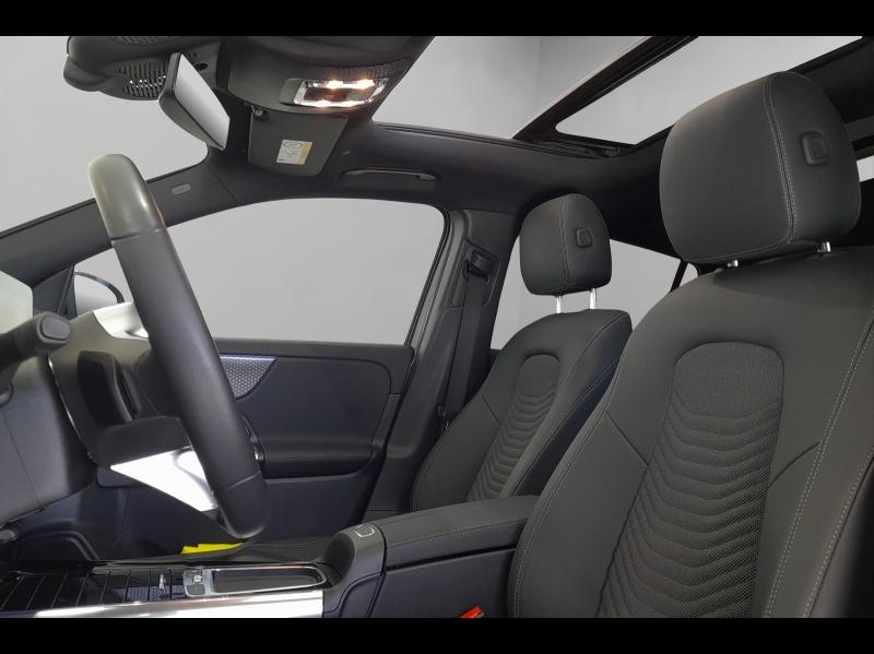 Image MERCEDES-BENZ GLA 180 d 116ch Progressive Line 8G-DCT