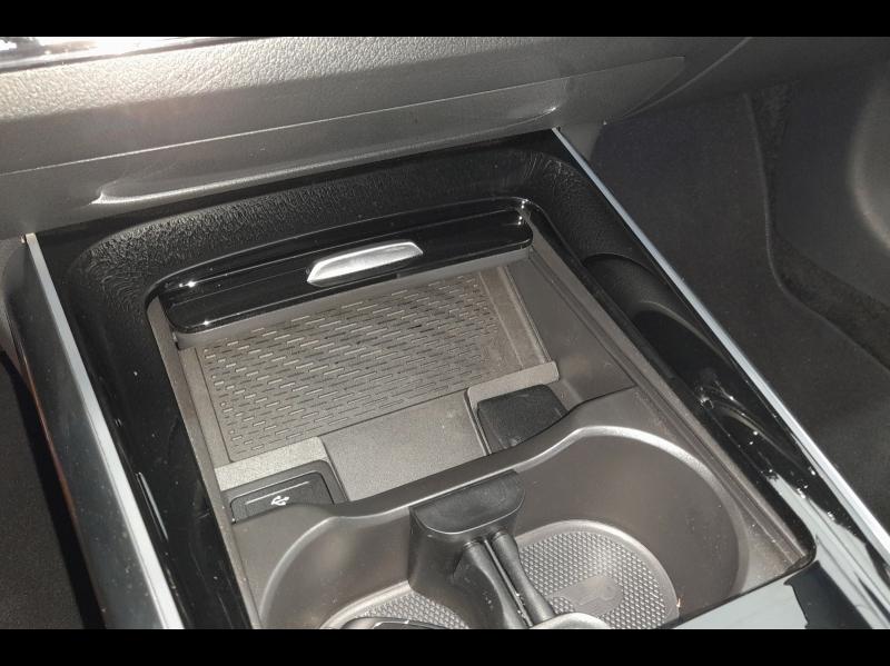 Image MERCEDES-BENZ GLA 180 d 116ch Progressive Line 8G-DCT