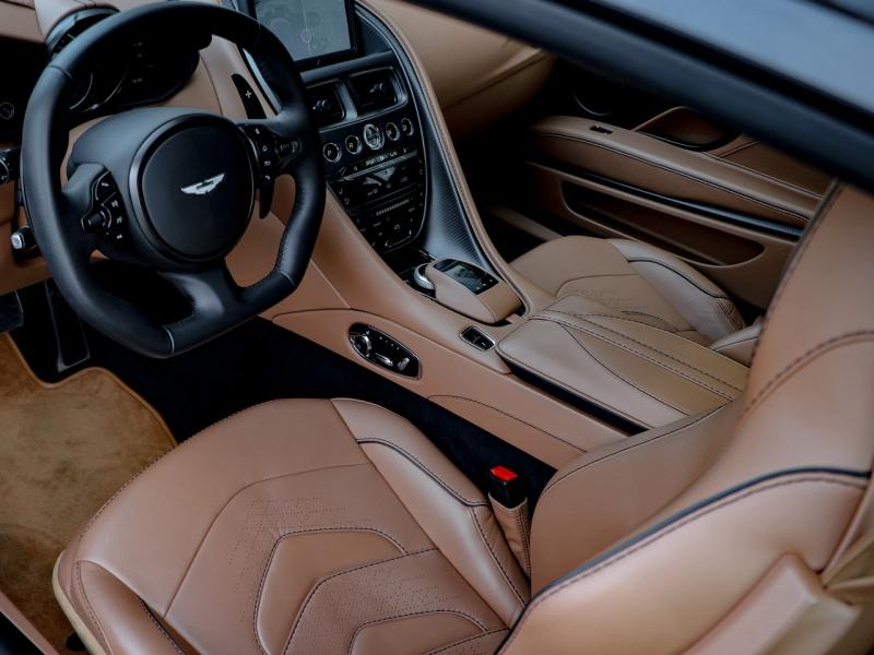 Image ASTON MARTIN DBS Coupé V12 5.2 725ch Superleggera BVA8