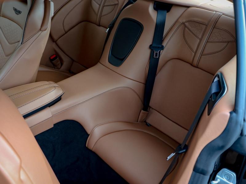 Image ASTON MARTIN DBS Coupé V12 5.2 725ch Superleggera BVA8