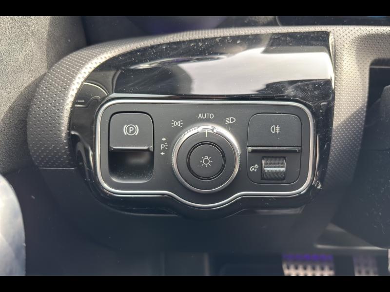 Image MERCEDES-BENZ Classe A 180 136ch AMG Line 7G-DCT