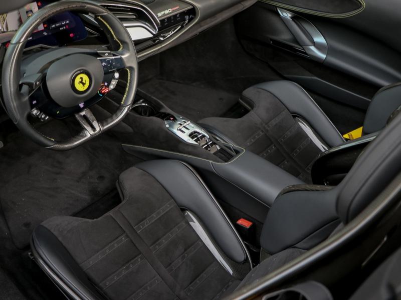 Image FERRARI SF90 SPIDER Cabriolet