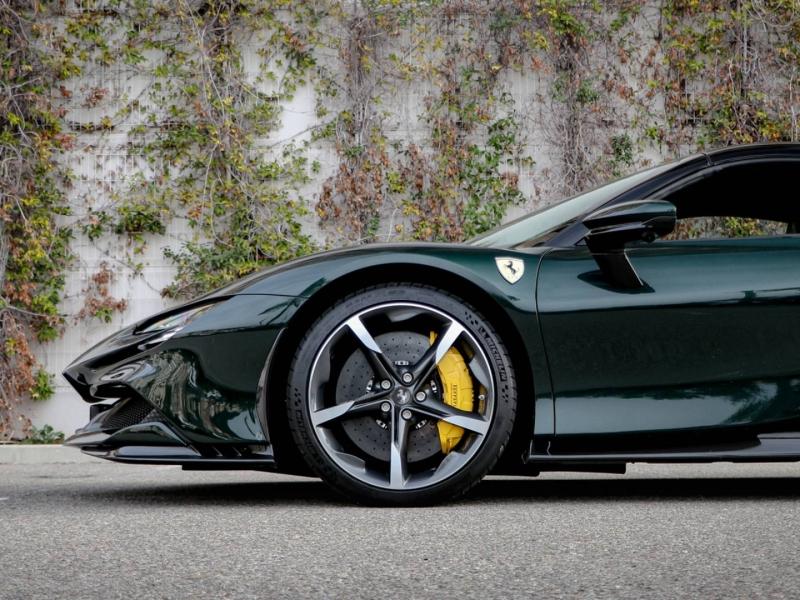 Image FERRARI SF90 SPIDER Cabriolet