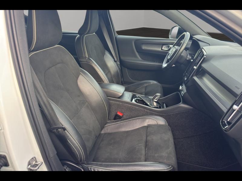 Image VOLVO XC40 D4 AdBlue AWD 190ch R-Design Geartronic 8