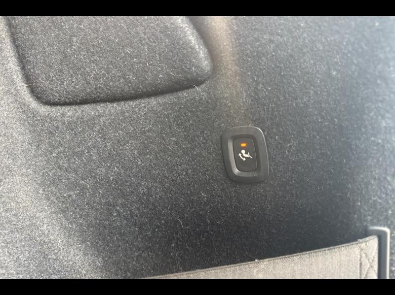 Image VOLVO XC40 D4 AdBlue AWD 190ch R-Design Geartronic 8