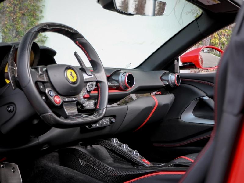 Image FERRARI 812 GTS