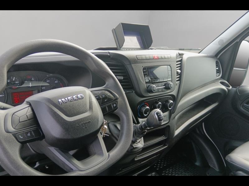 Image IVECO Daily CCb 35C16H3.0 D empattement 4100