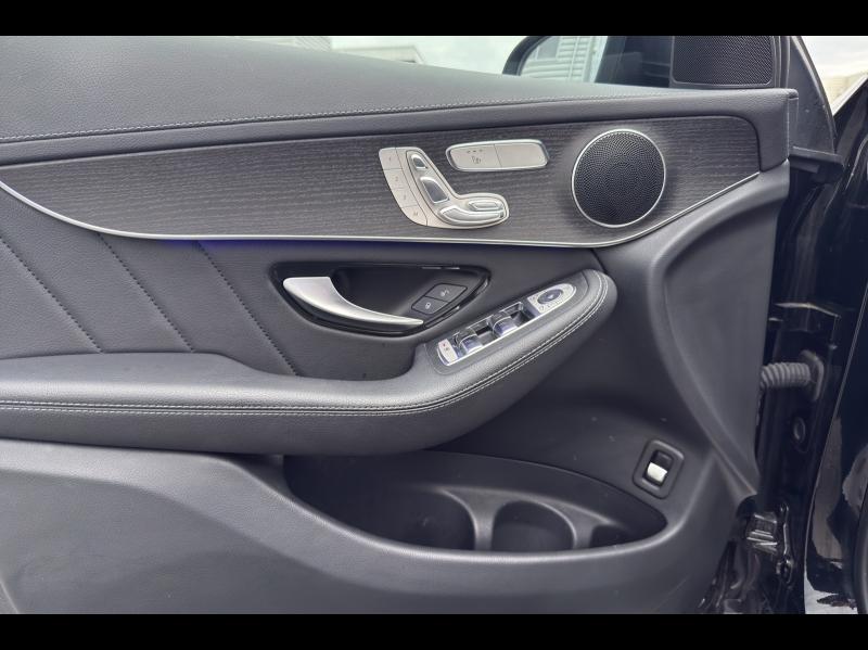 Image MERCEDES-BENZ GLC Coupé 300 de 194+122ch AMG Line 4Matic 9G-Tronic