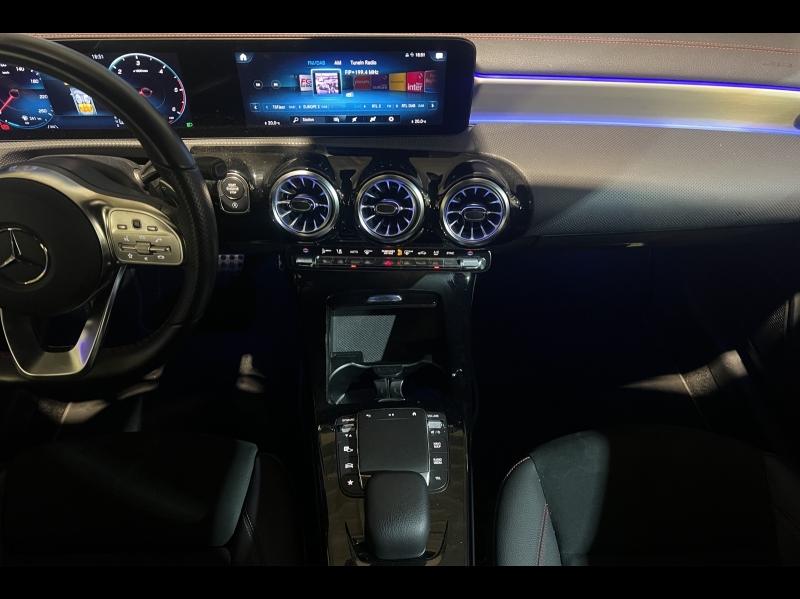 Image MERCEDES-BENZ CLA 200 d 150ch AMG Line 8G-DCT 8cv