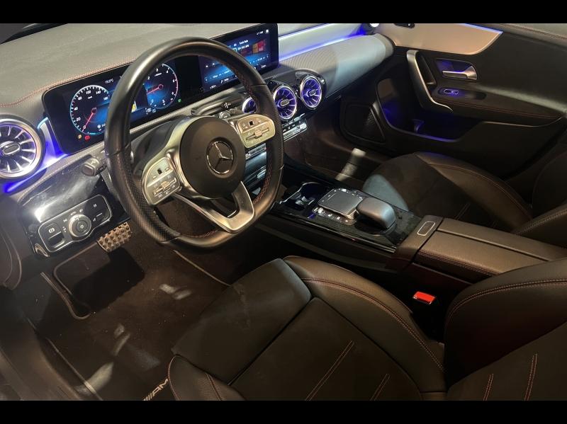 Image MERCEDES-BENZ CLA 200 d 150ch AMG Line 8G-DCT 8cv