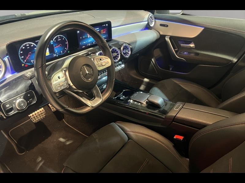 Image MERCEDES-BENZ CLA 200 d 150ch AMG Line 8G-DCT 8cv