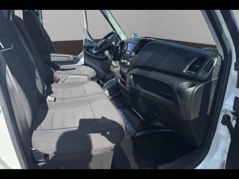 Image IVECO Daily CCb 35C16H3.0 empattement 4100