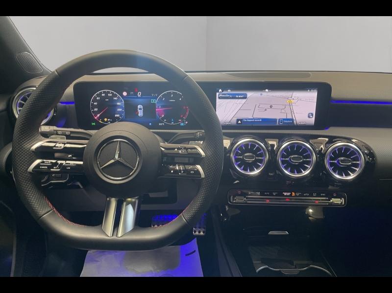 Image MERCEDES-BENZ Classe A Berline 200 d 150ch AMG Line 8G-DCT
