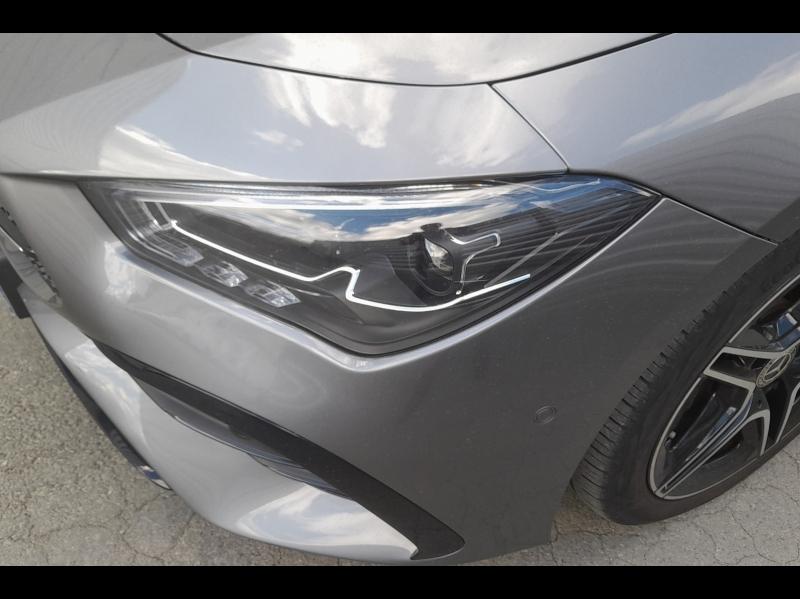 Image MERCEDES-BENZ CLA Shooting Brake 200 163ch AMG Line 7G-DCT