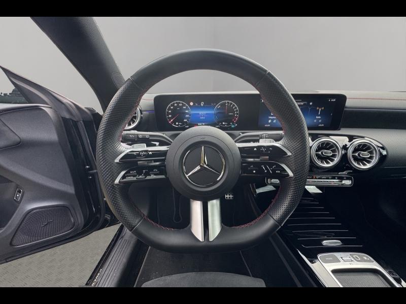 Image MERCEDES-BENZ CLA Shooting Brake 250 e Hybrid EQ 218ch AMG Line 8G-DCT