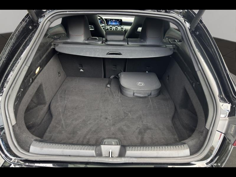 Image MERCEDES-BENZ CLA Shooting Brake 250 e Hybrid EQ 218ch AMG Line 8G-DCT