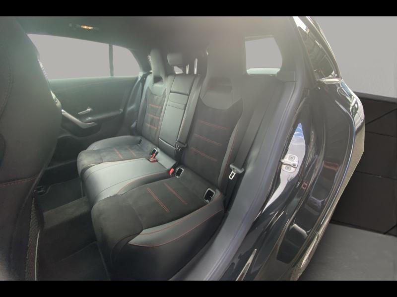 Image MERCEDES-BENZ CLA Shooting Brake 200 d 150ch AMG Line 8G-DCT