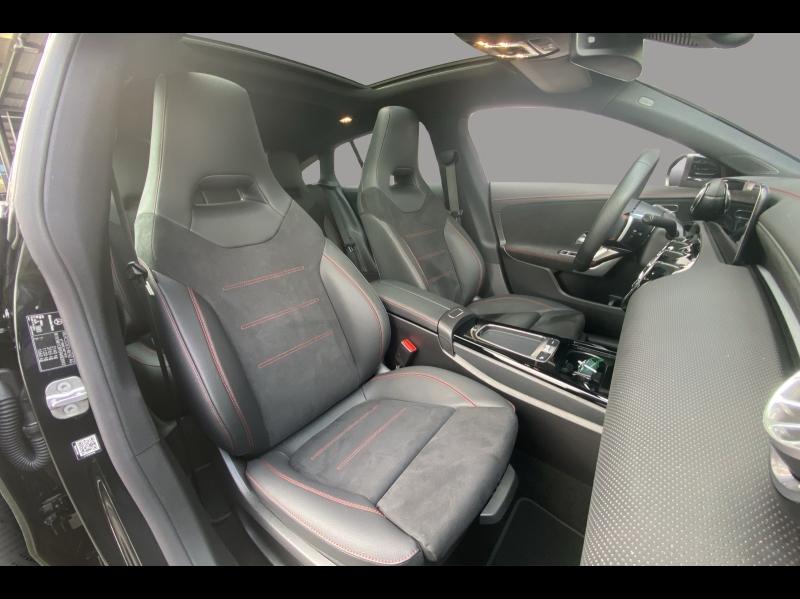 Image MERCEDES-BENZ CLA Shooting Brake 200 d 150ch AMG Line 8G-DCT