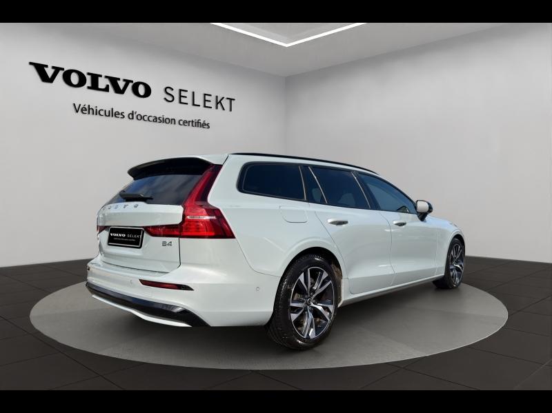 Image VOLVO V60 B4 197ch Plus Style Dark DCT 7