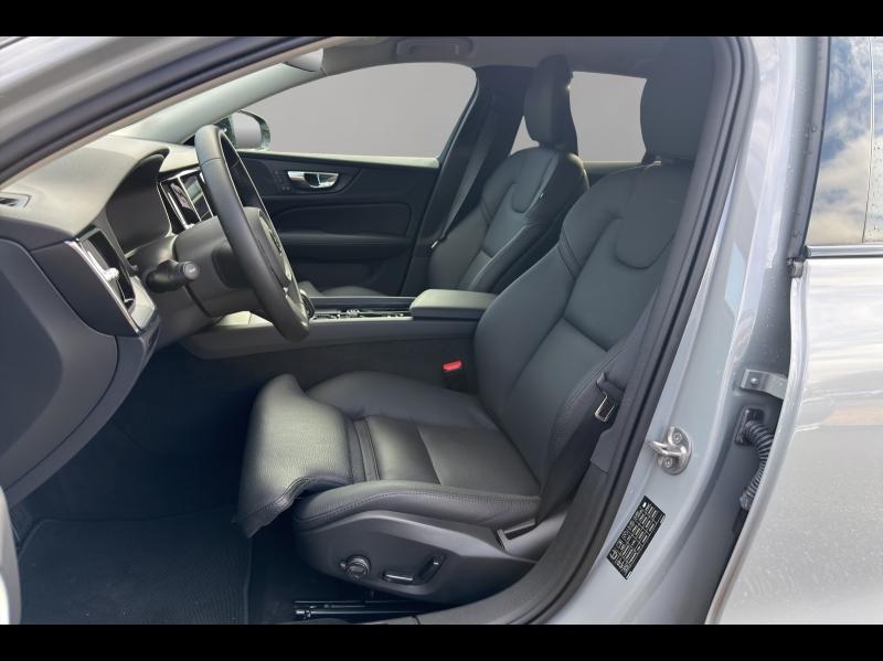 Image VOLVO V60 B4 197ch Plus Style Dark DCT 7