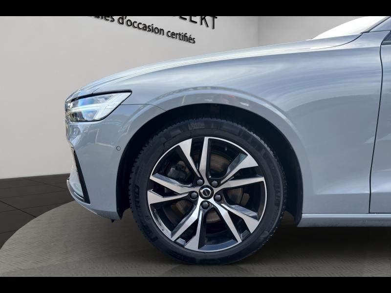 Image VOLVO V60 B4 197ch Plus Style Dark DCT 7