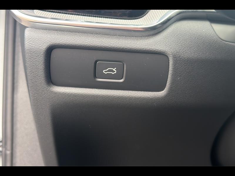 Image VOLVO V60 B4 197ch Plus Style Dark DCT 7