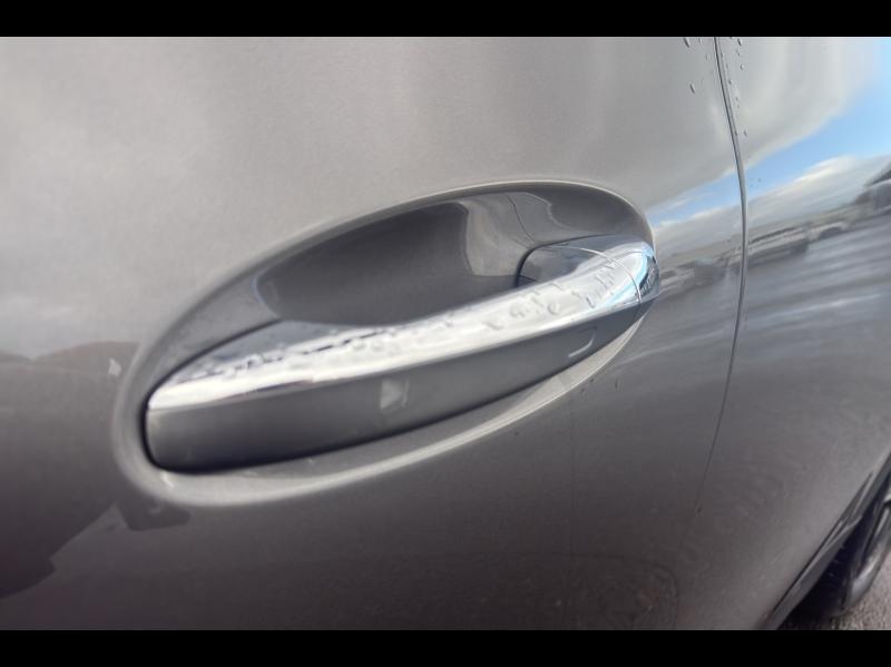 Image MERCEDES-BENZ GLA 250 e 160+102ch AMG Line 8G-DCT