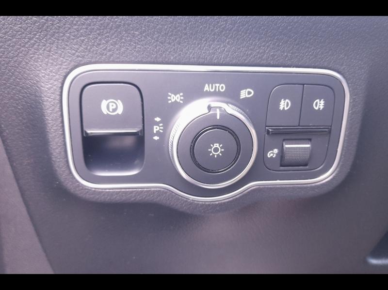 Image MERCEDES-BENZ GLA 200 d 150ch Business Line 8G-DCT