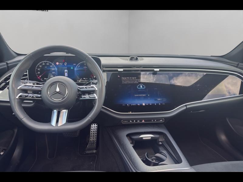 Image MERCEDES-BENZ Classe E Break 300 e Hybrid EQ 204+129ch AMG Line 9G-Tronic