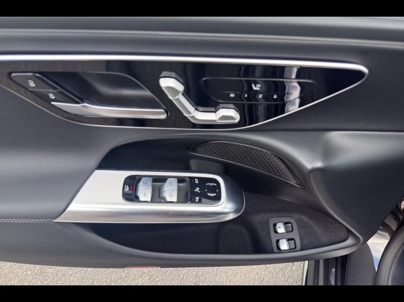 Image MERCEDES-BENZ Classe E Break 300 e Hybrid EQ 204+129ch AMG Line 9G-Tronic