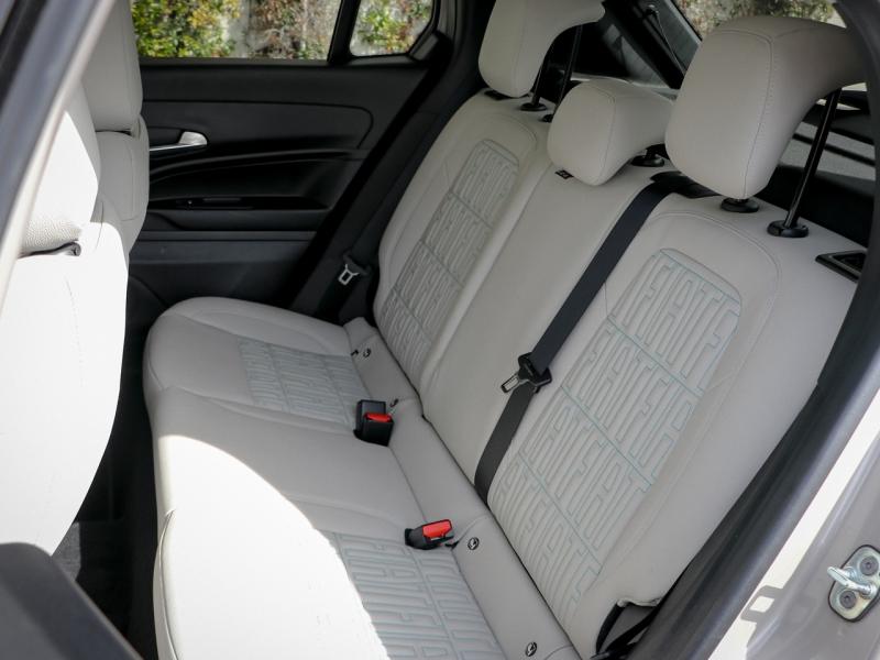 Image FIAT 600 e 156ch 54kWh La Prima