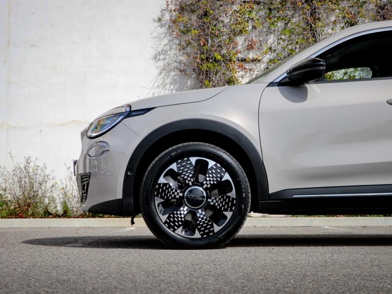 Image FIAT 600 e 156ch 54kWh La Prima