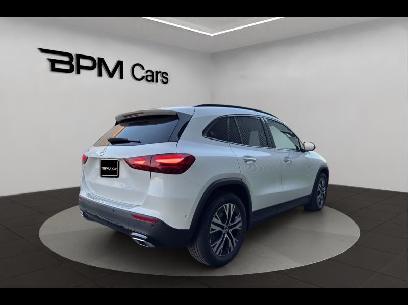 Image MERCEDES-BENZ GLA 180 d 116ch Progressive Line 8G-DCT