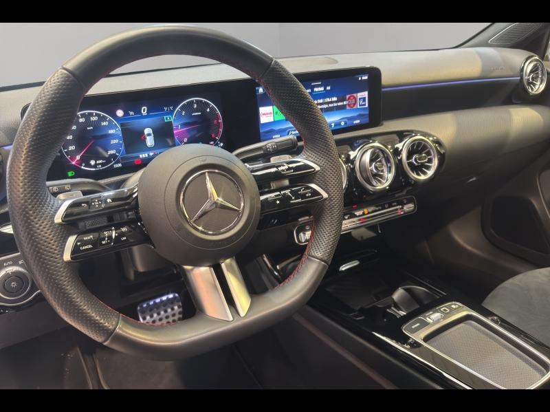 Image MERCEDES-BENZ Classe A 180 d 116ch AMG Line 8G-DCT