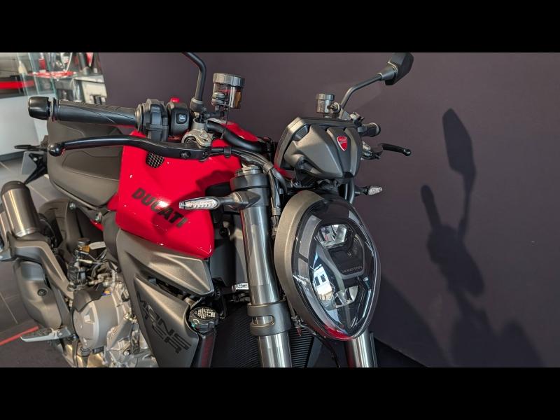 Image DUCATI Monster DUCATI RED 2026