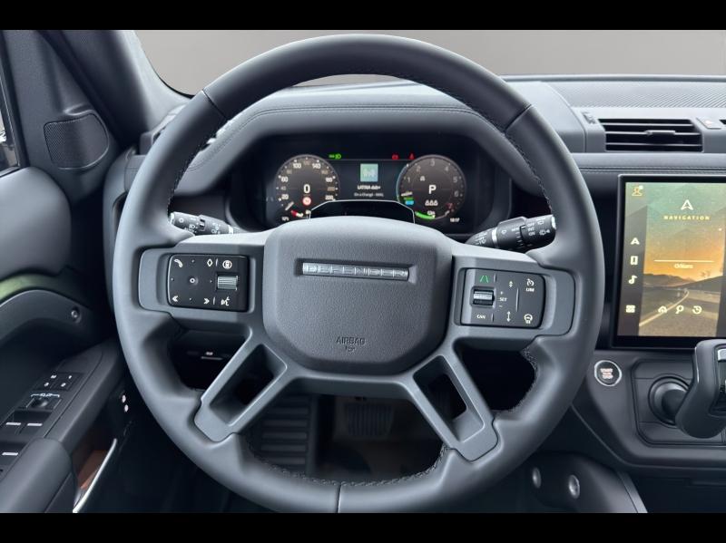 Image LAND-ROVER Defender 110 2.0 P300e PHEV Black Edition