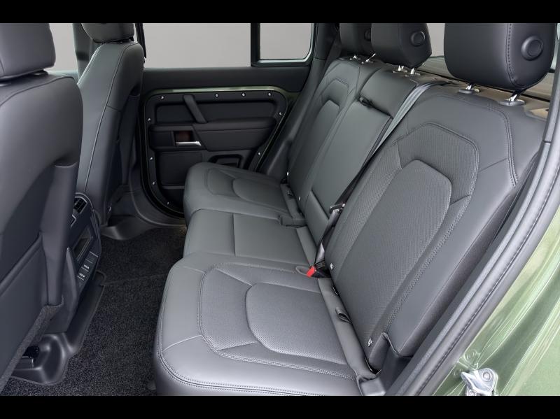 Image LAND-ROVER Defender 110 2.0 P300e PHEV Black Edition