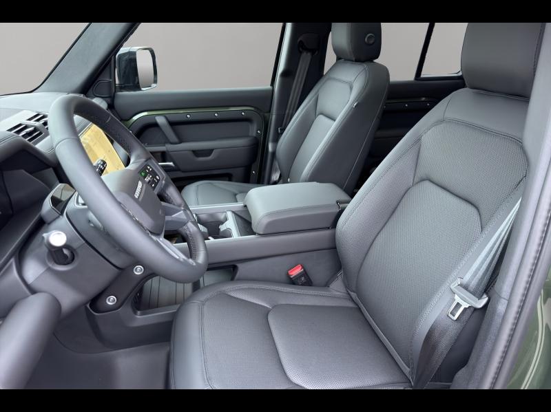 Image LAND-ROVER Defender 110 2.0 P300e PHEV Black Edition