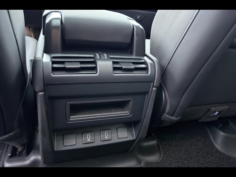 Image LAND-ROVER Defender 110 2.0 P300e PHEV Black Edition