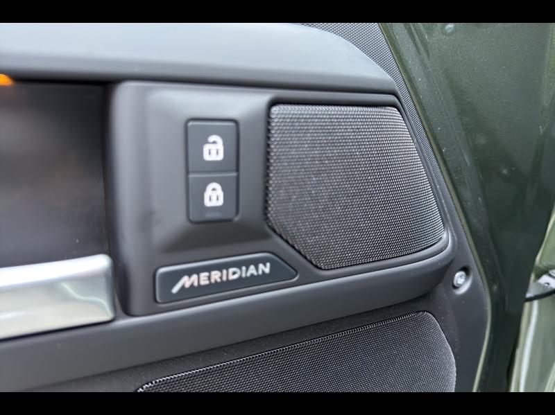 Image LAND-ROVER Defender 110 2.0 P300e PHEV Black Edition