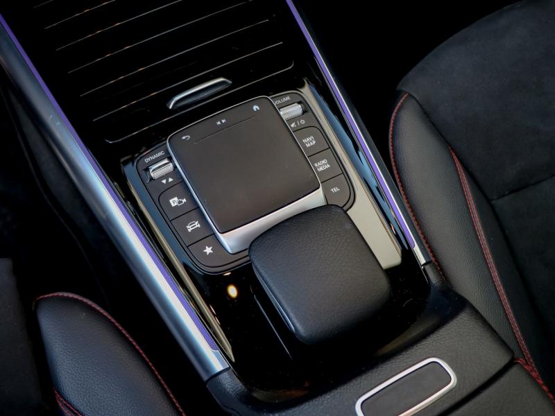 Image MERCEDES-BENZ GLA 200 163ch AMG Line 7G-DCT