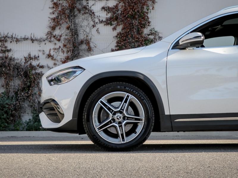 Image MERCEDES-BENZ GLA 200 163ch AMG Line 7G-DCT