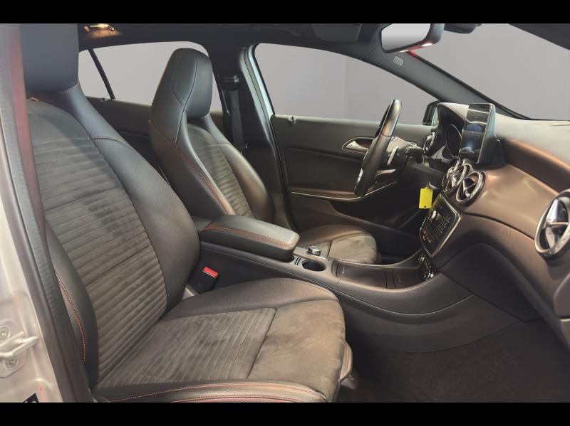 Image MERCEDES-BENZ GLA 250 Fascination 4Matic 7G-DCT