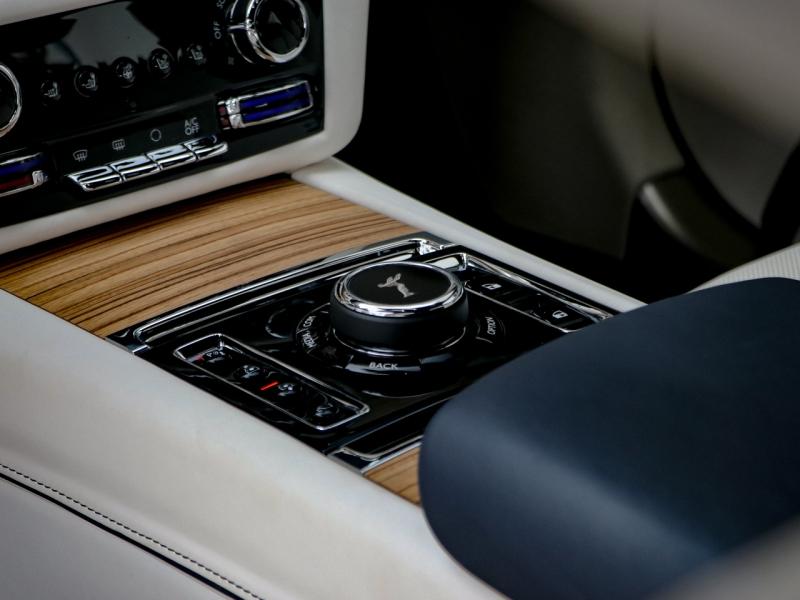 Image ROLLS-ROYCE Ghost V12 6.6 571ch