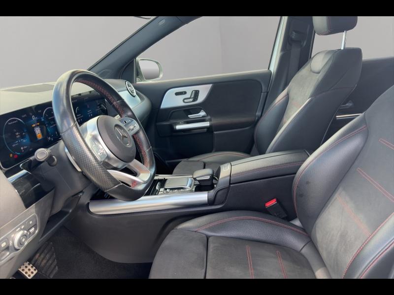 Image MERCEDES-BENZ GLA 220 d 190ch 4Matic AMG Line 8G-DCT